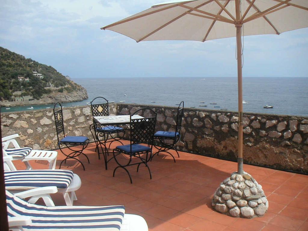 Marina del Cantone Chalet Nerano Habitación foto